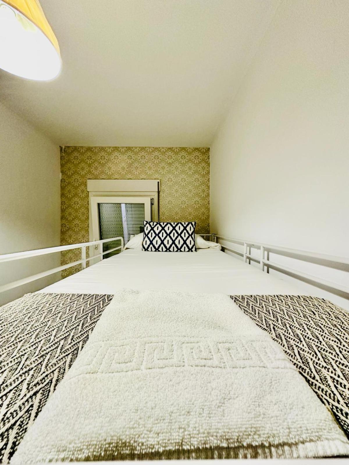 Apartamento Turistico Pizarro ميريذا المظهر الخارجي الصورة